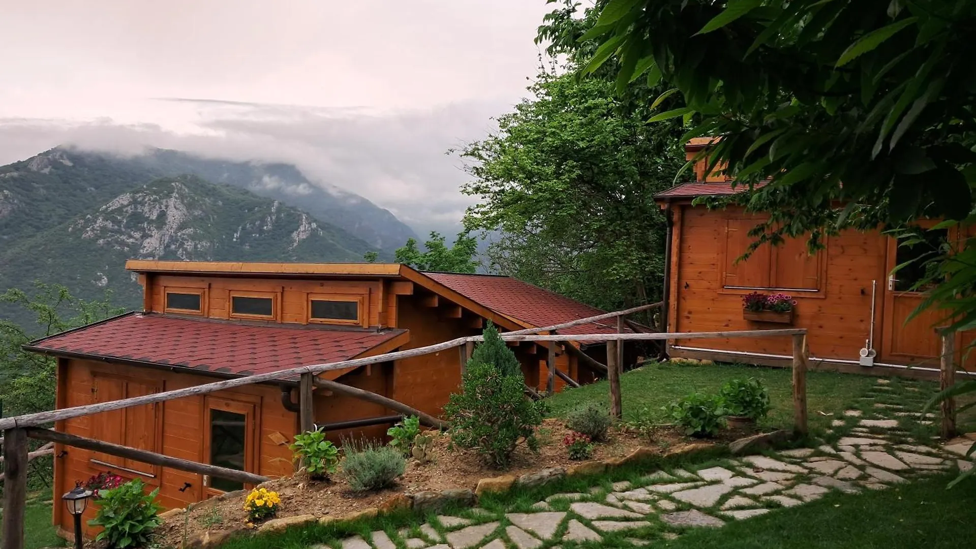 Villaggio Turistico Tecciu Di Cuppi Magliolo Campsite